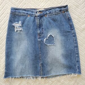 Vintage Y2K Gap Frayed Denim Heart Patchwork Mini Skirt